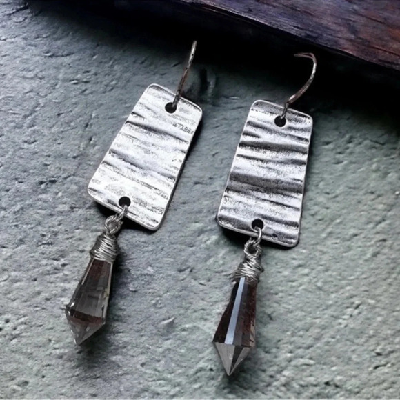 Dangle Crystal Earrings Silver Hammered Boho - Picture 1 of 9